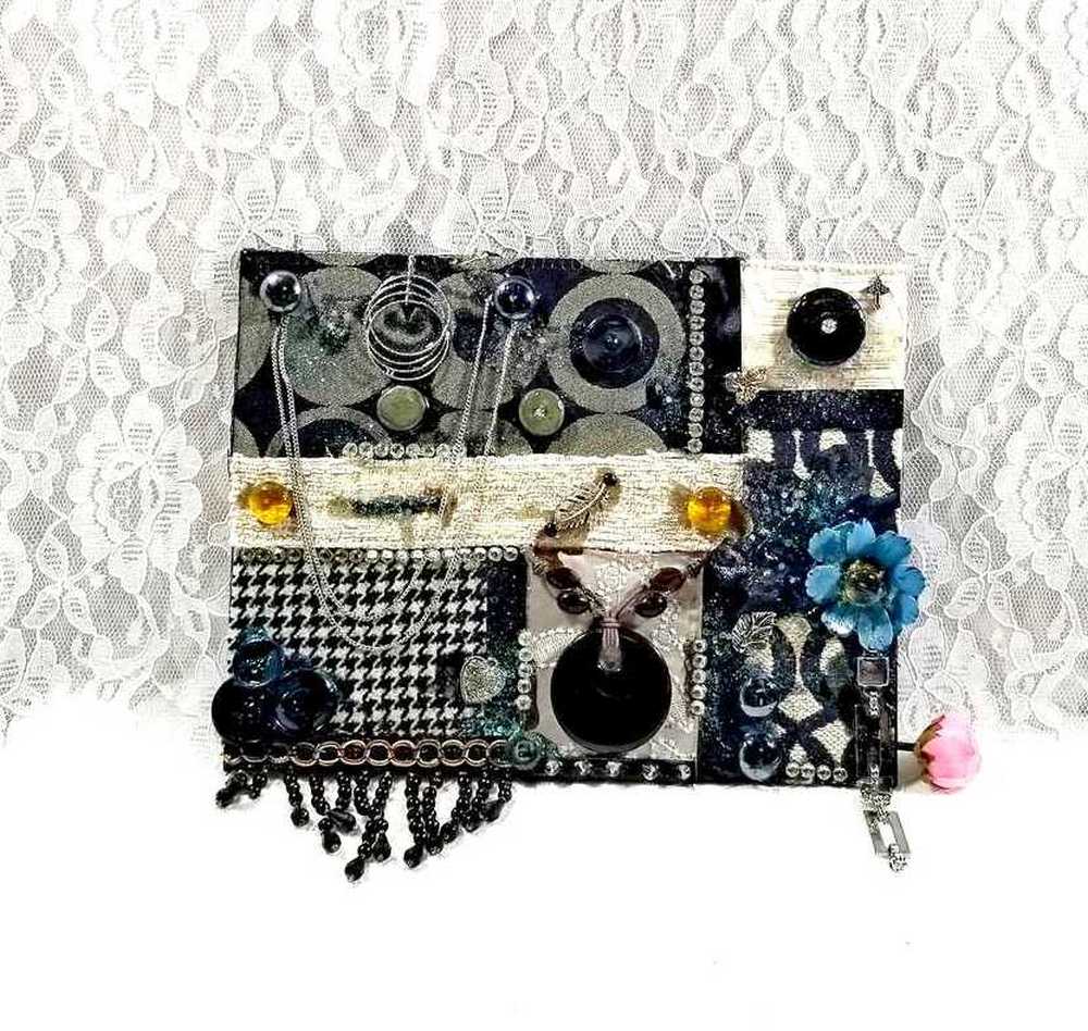Wall Decor Using Pieces of Fabric, Recycled Jewelry, Chains & Flowers