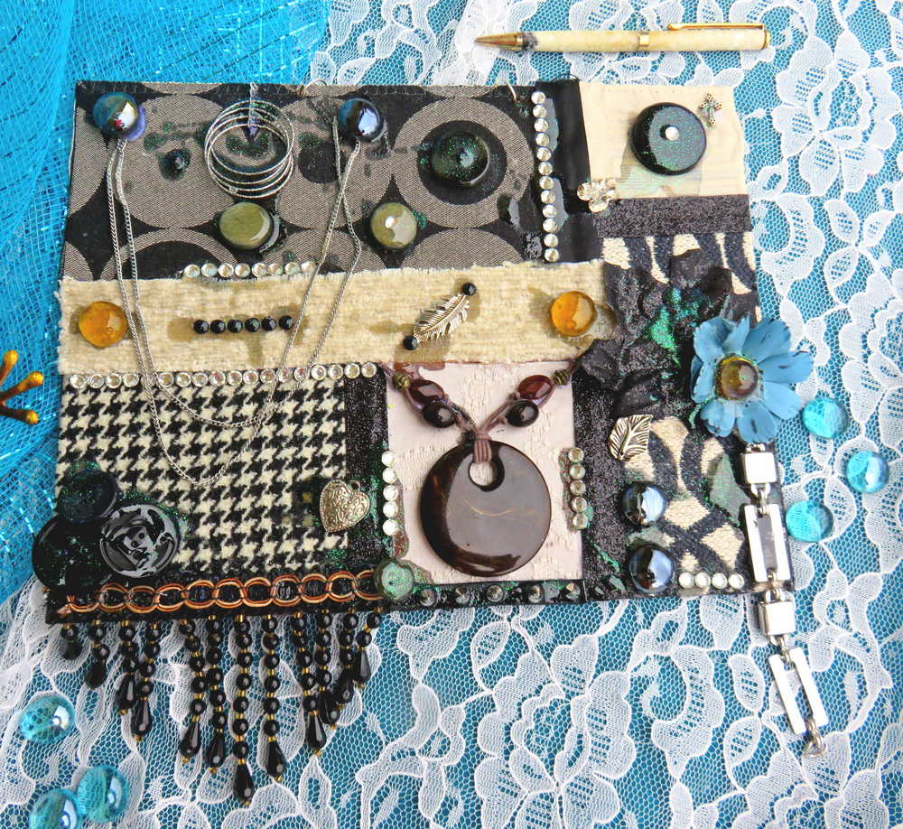 Wall Decor Using Pieces of Fabric, Recycled Jewelry, Chains & Flowers