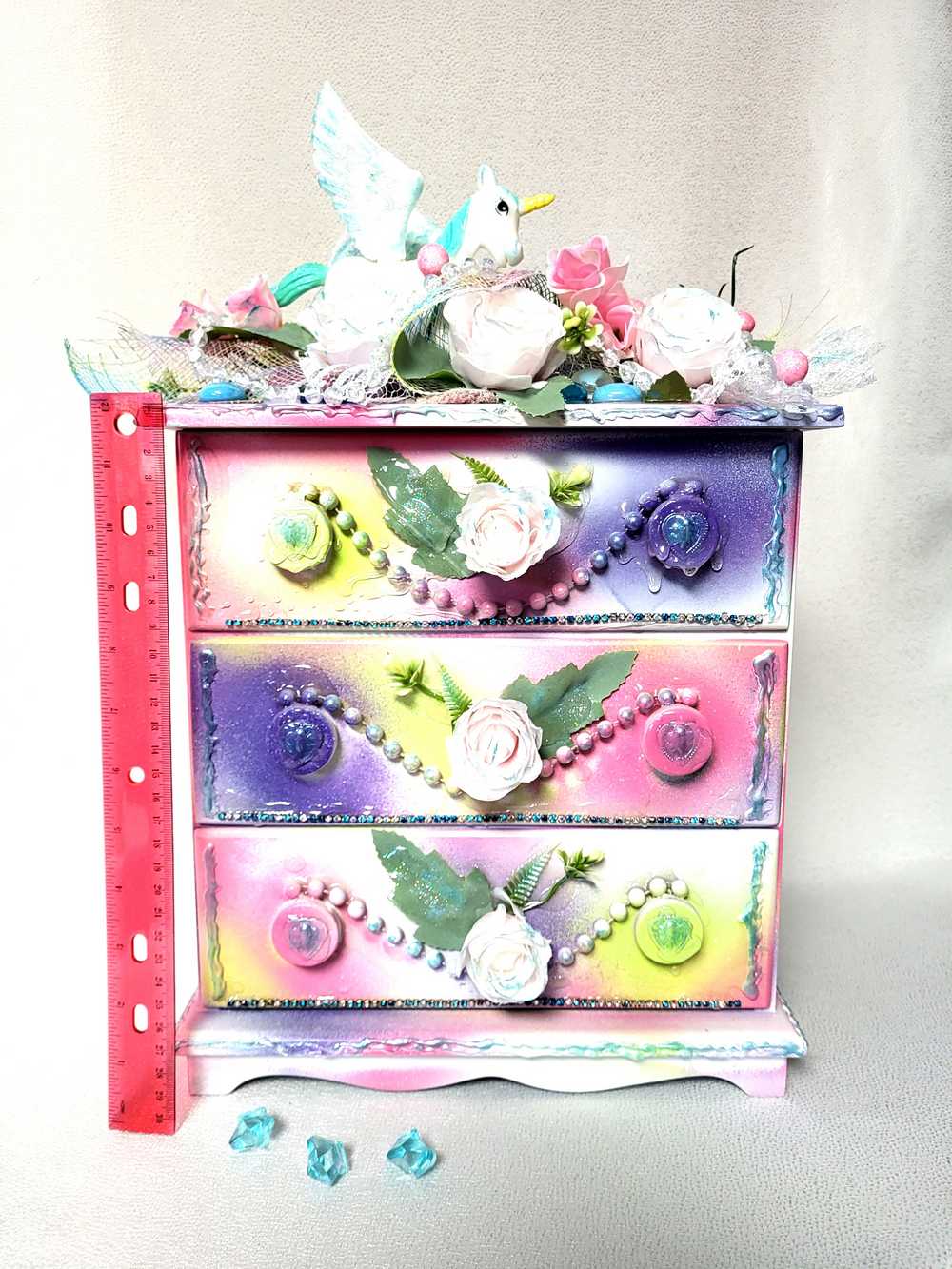 Girls, Ladies Jewelry Box with Pink Roses, a Unicorn, Glittery Lace and Glass Cabochons