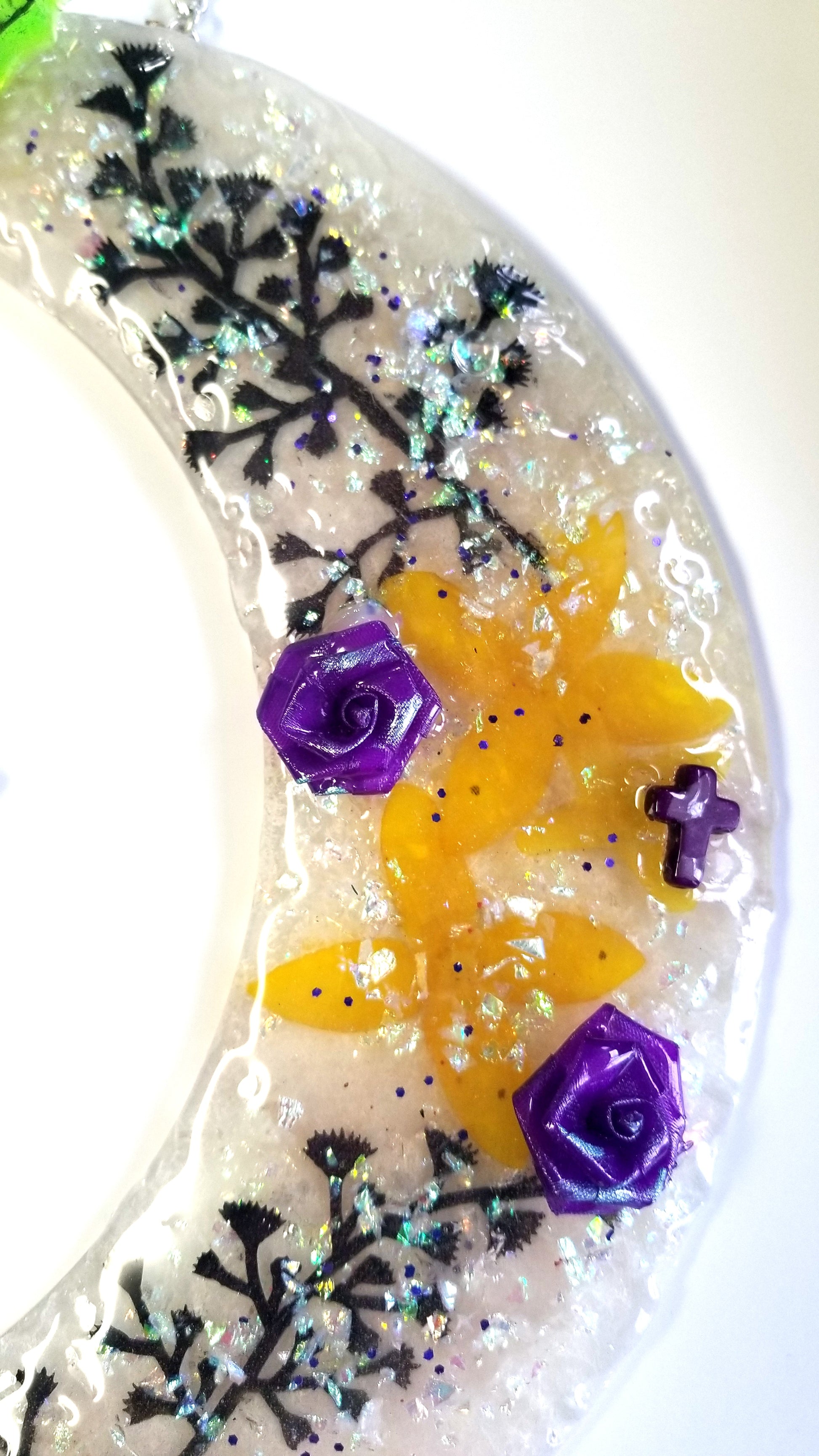 Resin Quarter Moon Bats, Spiders and Flowers