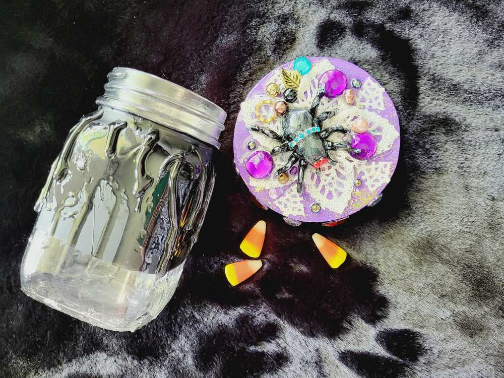 Decorated Mason Jar to fill with Your Favorite Candy, Spices, Dry Goods for Halloween or Everyday, Large Spider on Wooden Lid