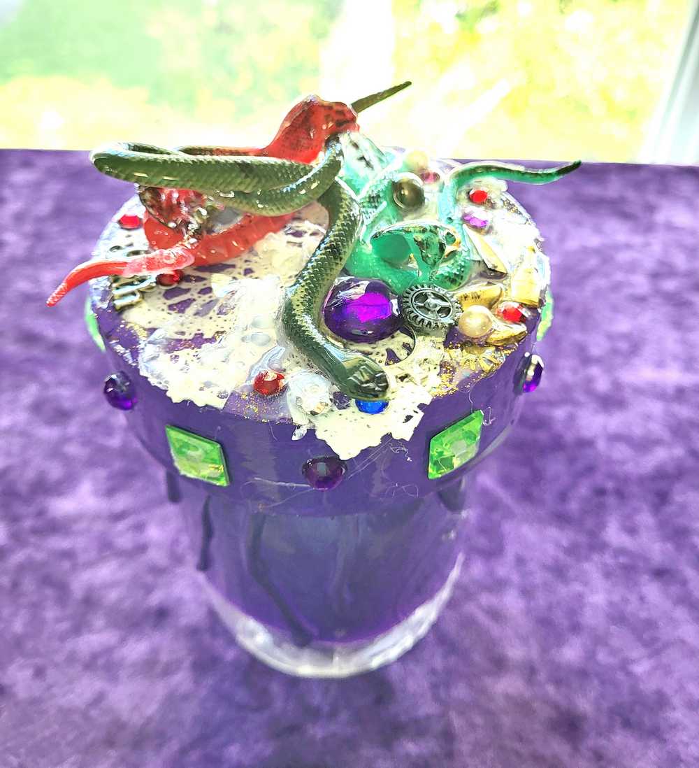 Decorated Mason Jar to fill with Your Favorite Candy, Spices, Dry Goods for Halloween or Everyday, Snakes on Wooden Lid