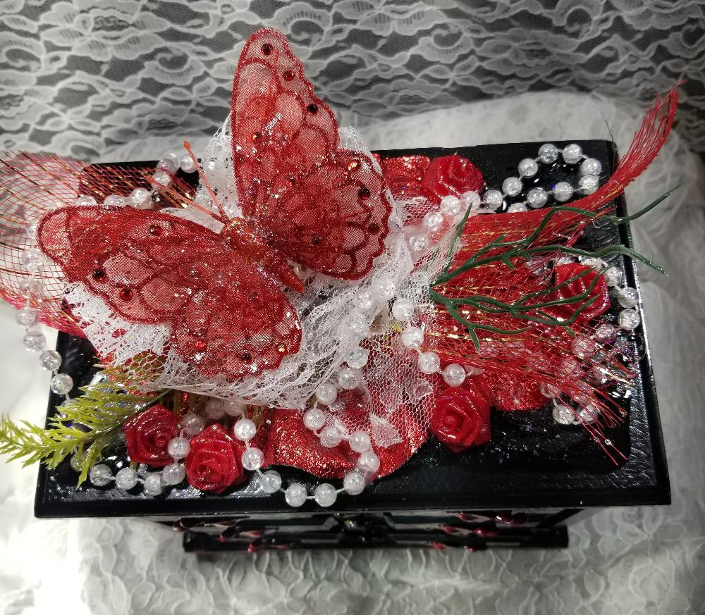 Black & Red 3 Drawer Ladies Jewlery Box with a Red Butterfly, Red & White Lace with Hearts on the Handles