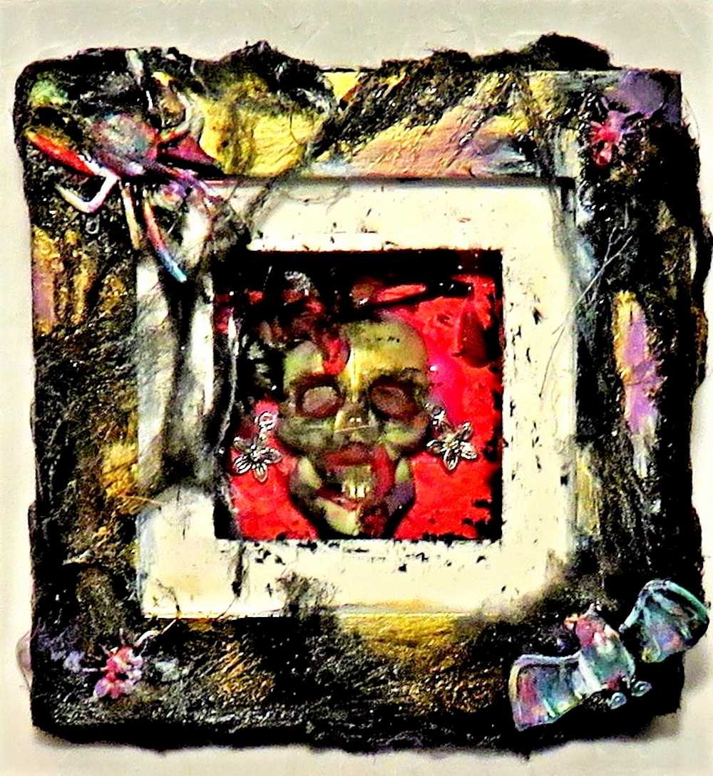 3D Mini Picture Frames with Skulls x2