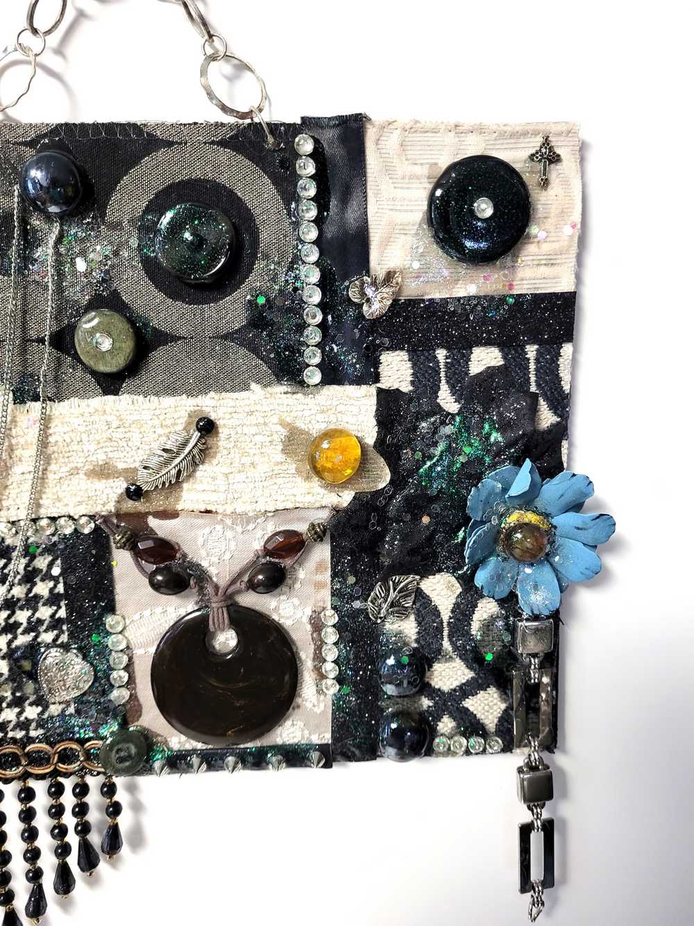 Black Circles