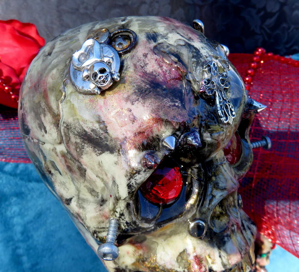 3 Creepy Skull Towel Holder For Bathroom, Kitchen or Other Rooms in Your Home