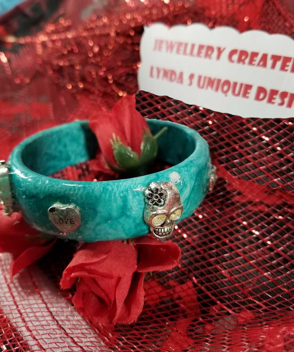 Light Teal Blue Bangle, Bracelet with Skulls and Love Charms