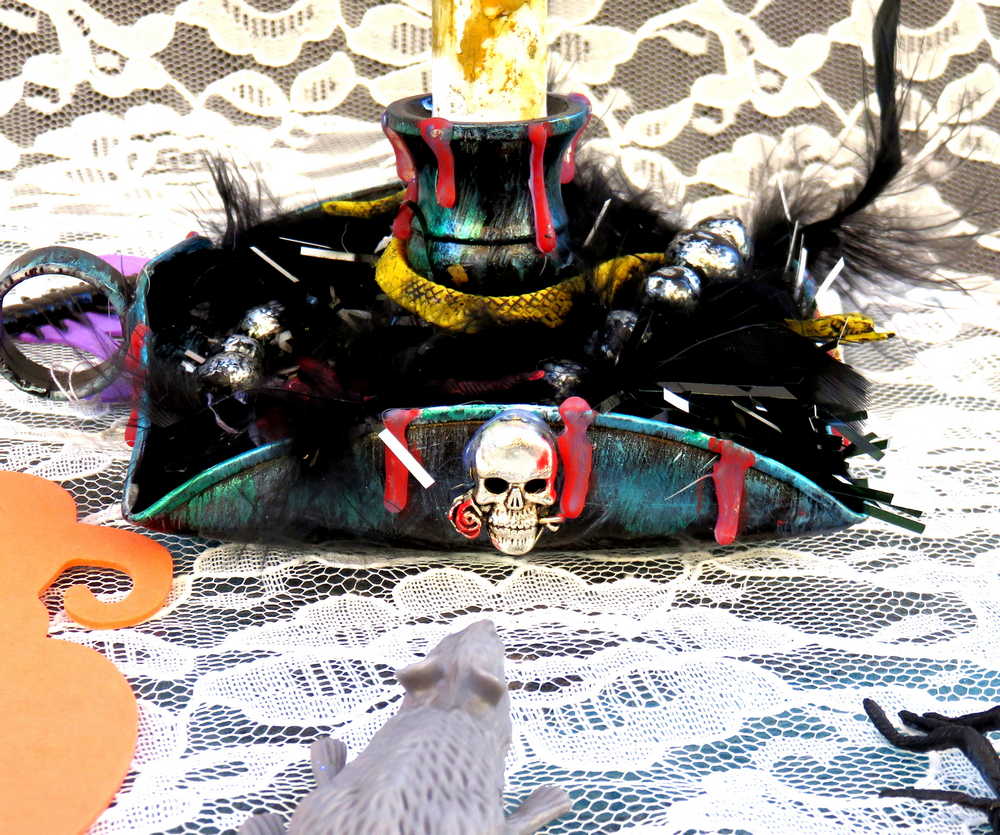 Skull and Spider Battery Candle Holder with Finger Hold