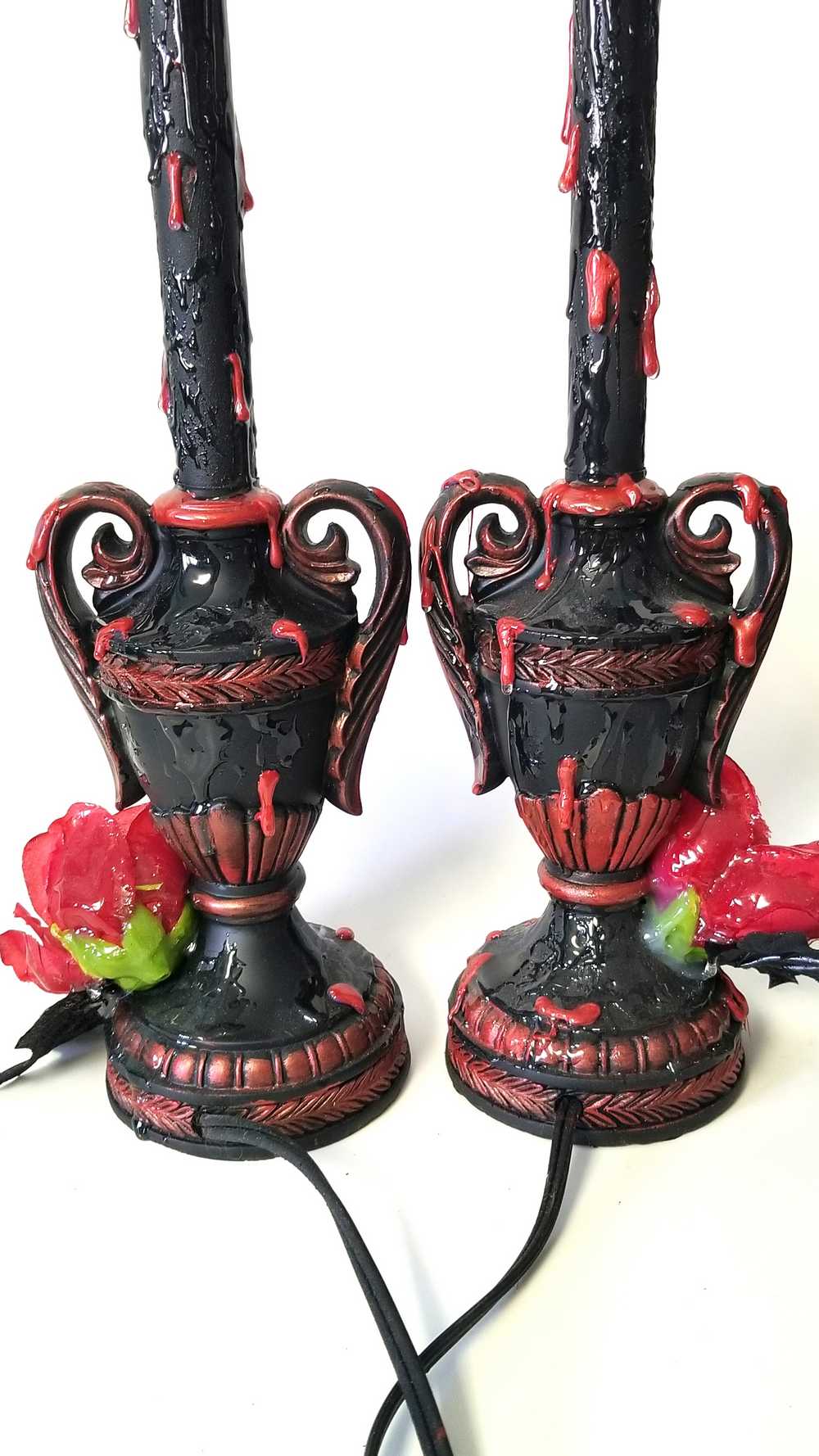 Blood (Fake) Splattered Skull Lamps with Red Roses