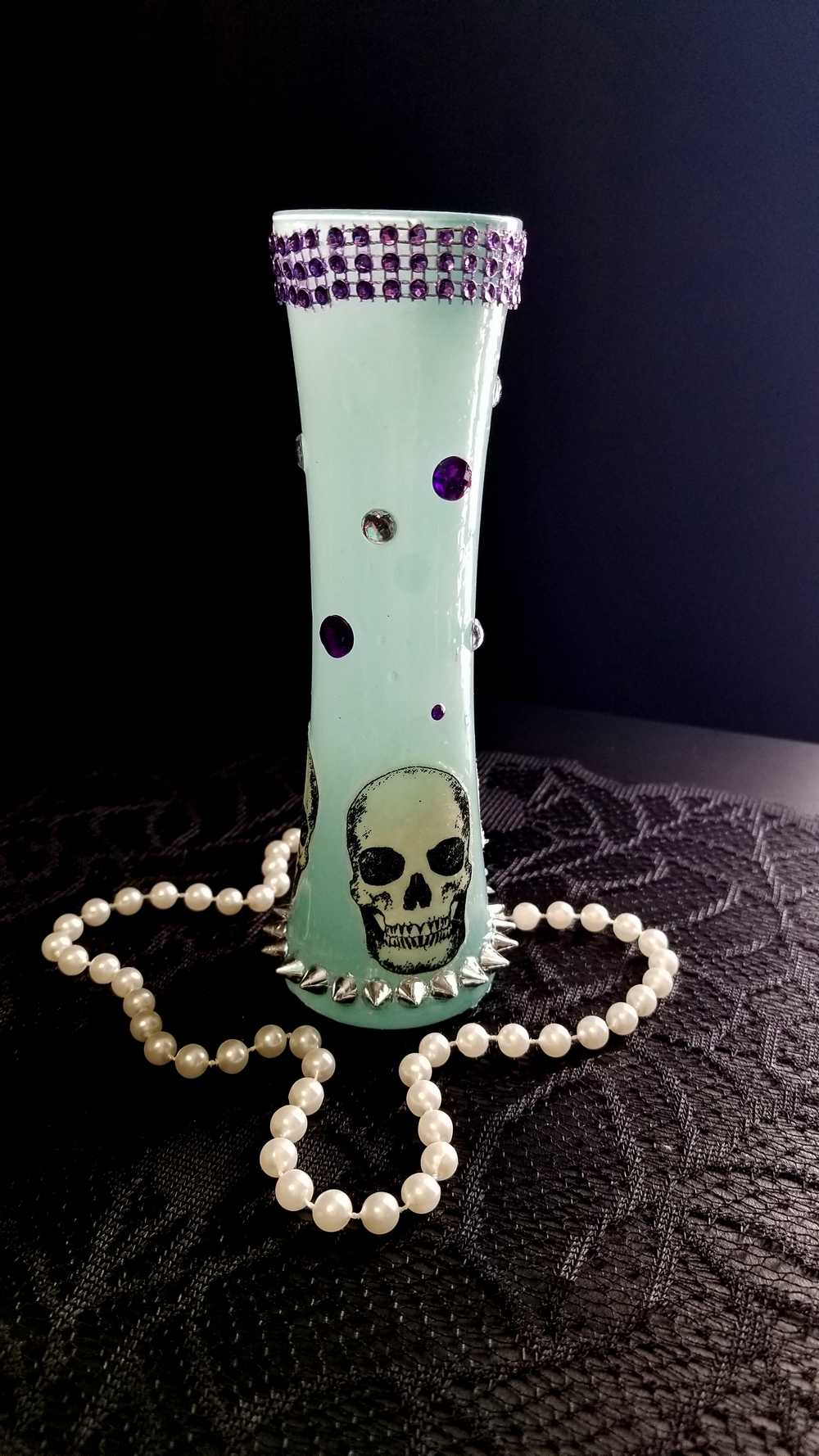 19 cm Tall Teal Colored Glass Vase with Skulls, Spikes and Resin