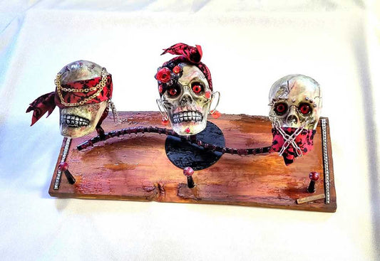 Unique See No Evil, Hear No Evil, Speak No Evil Skull Wall Peg Rack