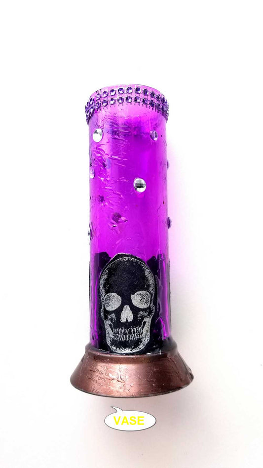 18 cm Tall Beautiful Purple Glass Flower Vase with Skulls