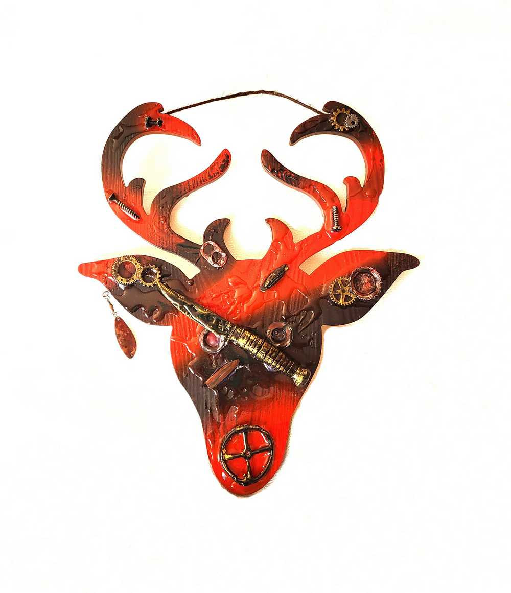 Big Buck Cut Out Wall Plaque in Red and Black