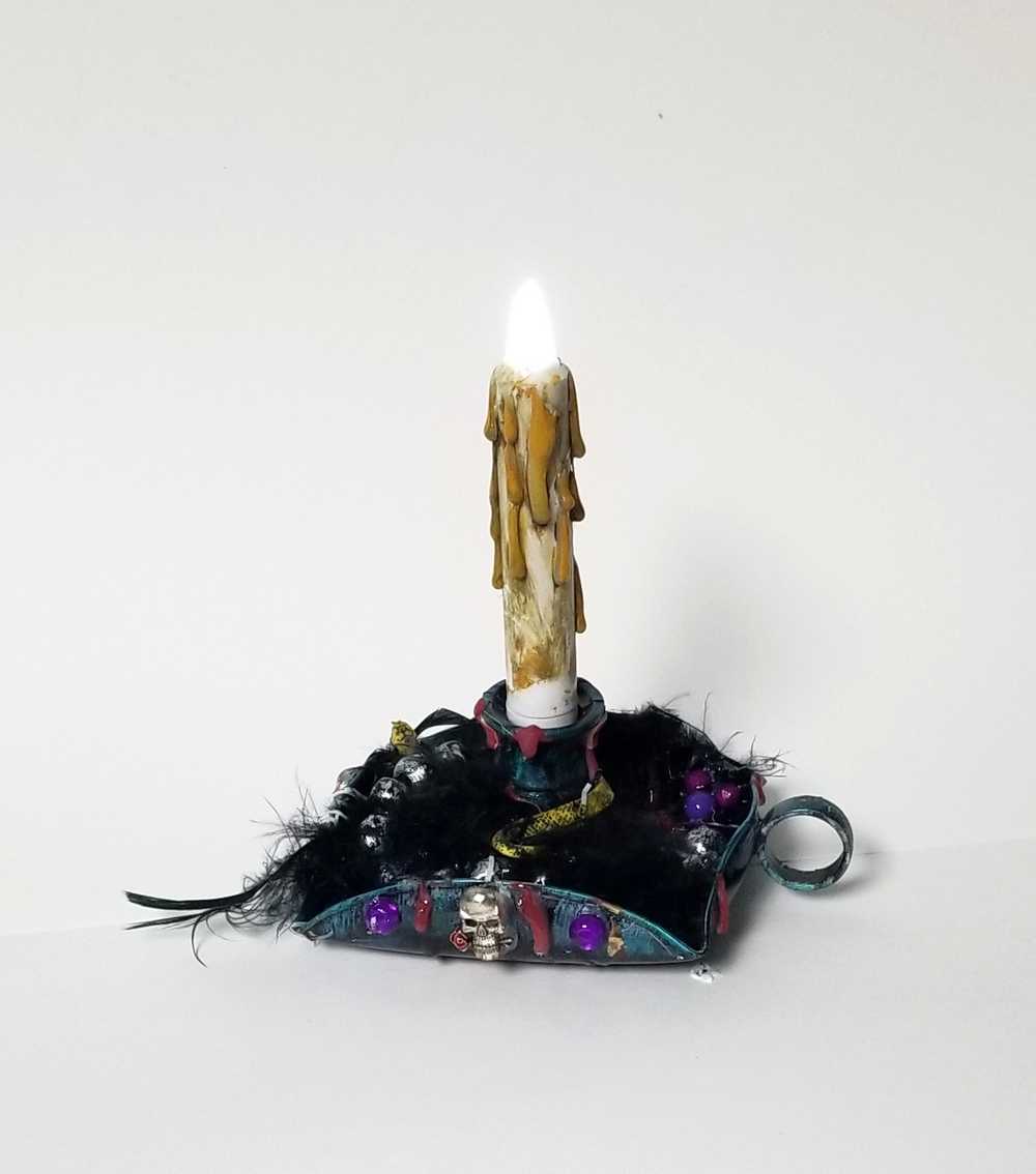 Skull and Spider Battery Candle Holder with Finger Hold