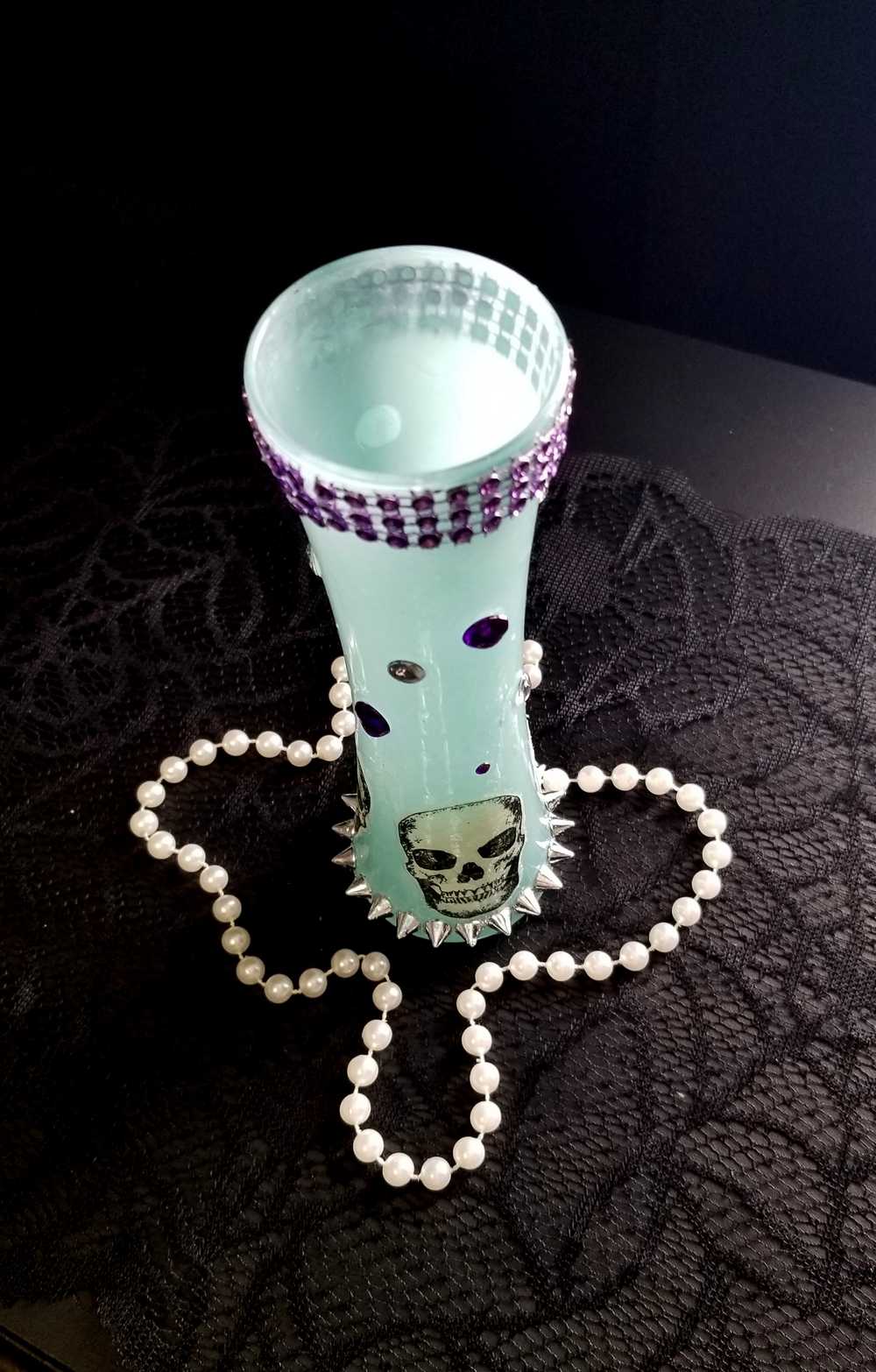 19 cm Tall Teal Colored Glass Vase with Skulls, Spikes and Resin