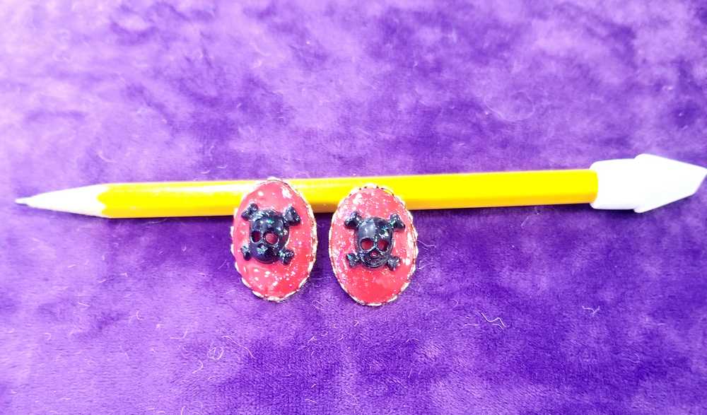 Red Porcelain Pierced Earrings with Black Skull & Bones