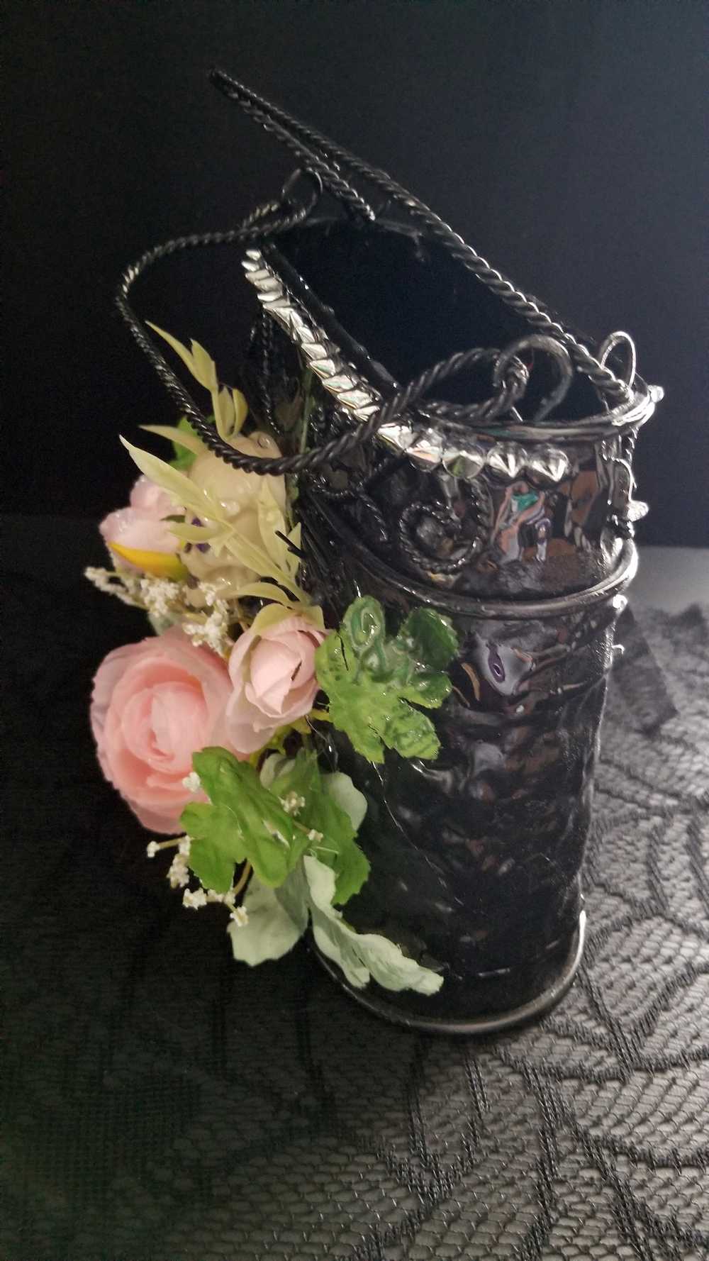 Black Metal Skull Container, with Pink Roses, Container for Dry/Silk Flowers