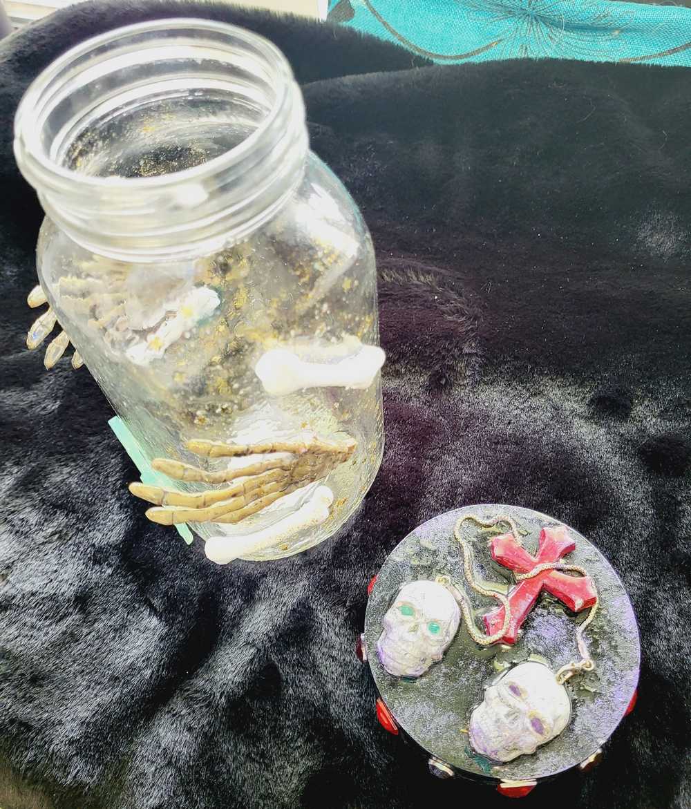 1 litre Mason Jar Filled with Hard Candy. With a Wooden Lid with Resin Skulls & a Cross