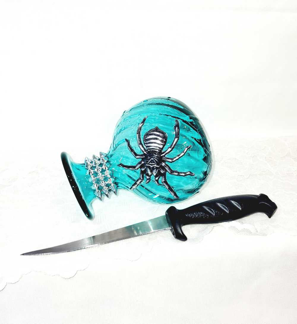 Intense Teal Glass Vase with Shining Silver Studs and a Textured 3D Spider