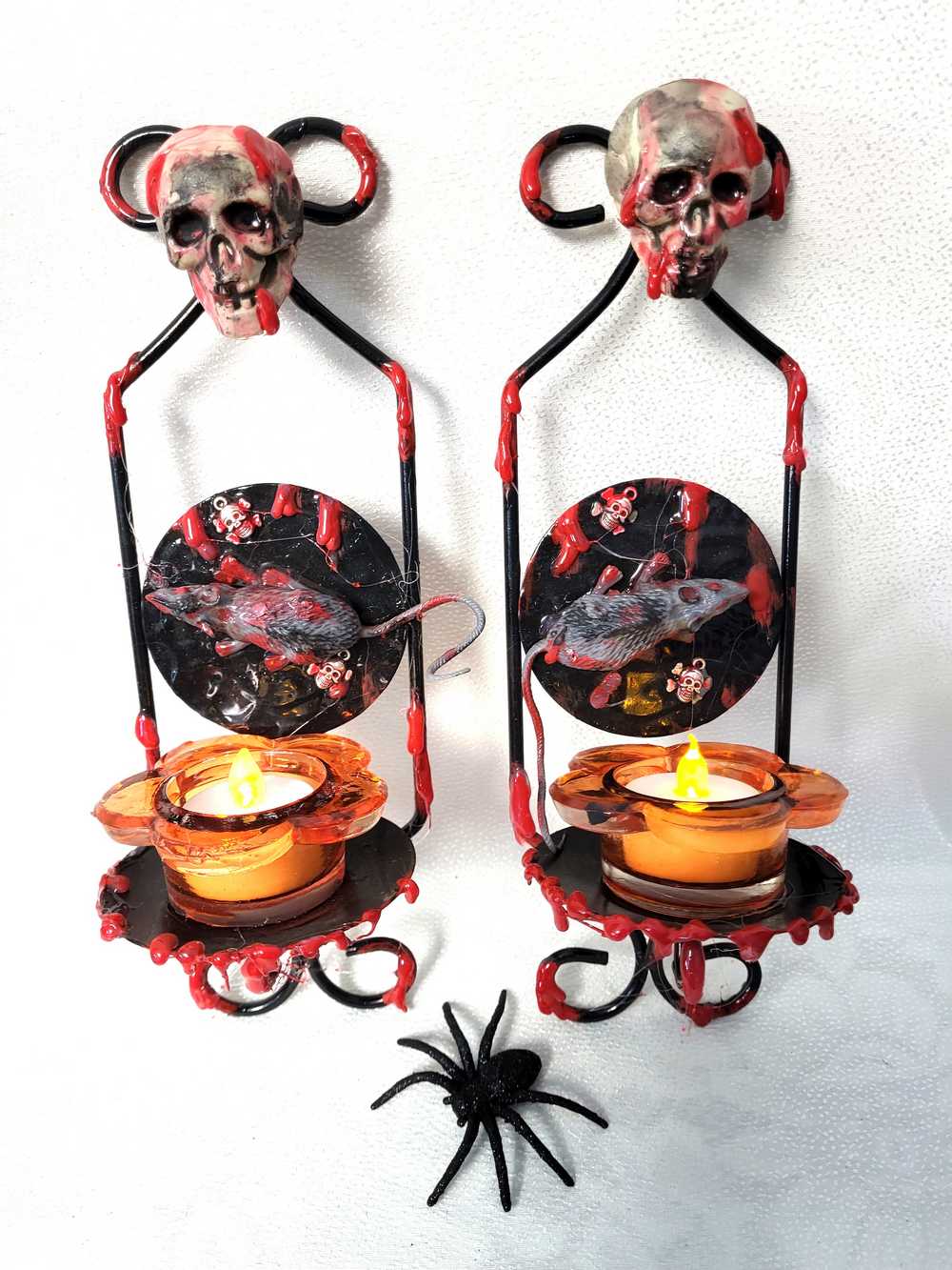 Wall Mounted Battery Candle Holder with Bloody RATS & SKULLS