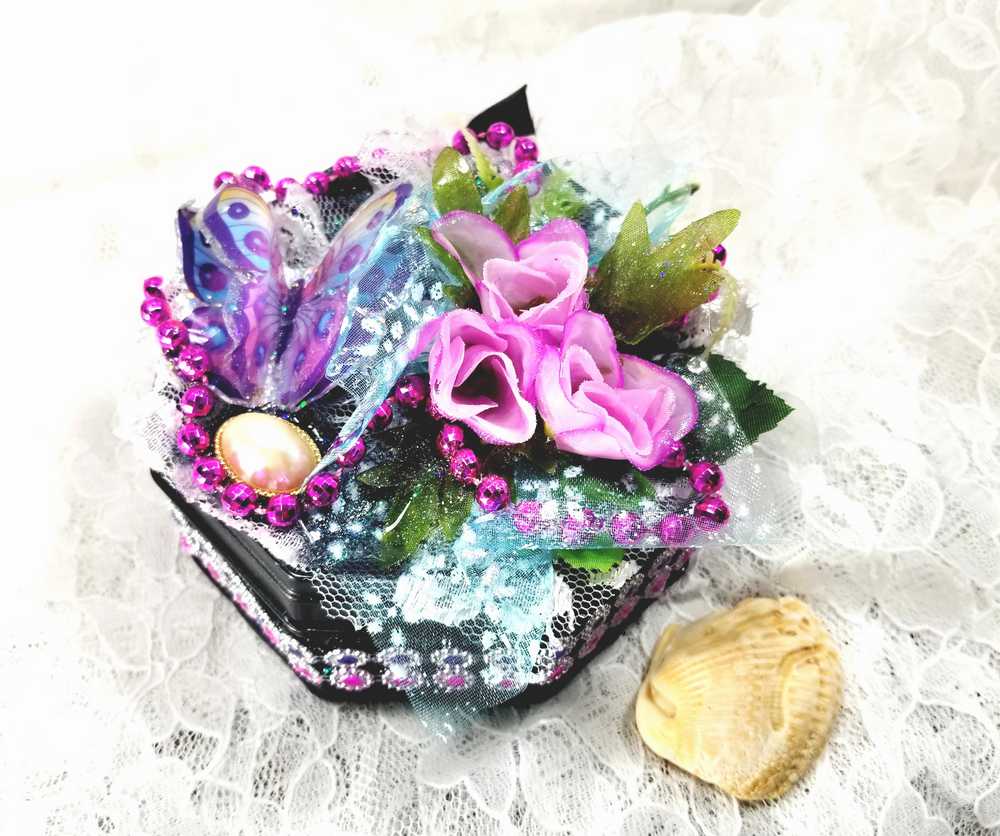 Black Tin Octagon Jewelry, Trinket, Stash Box with Snake Print, Roses and  A Butterfly