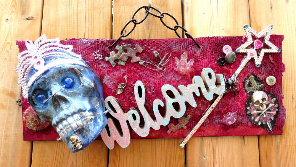 Welcome Sign with Skull Wearing a Crown of Jewels and Her Scepter, Home Decor Wall Hanging