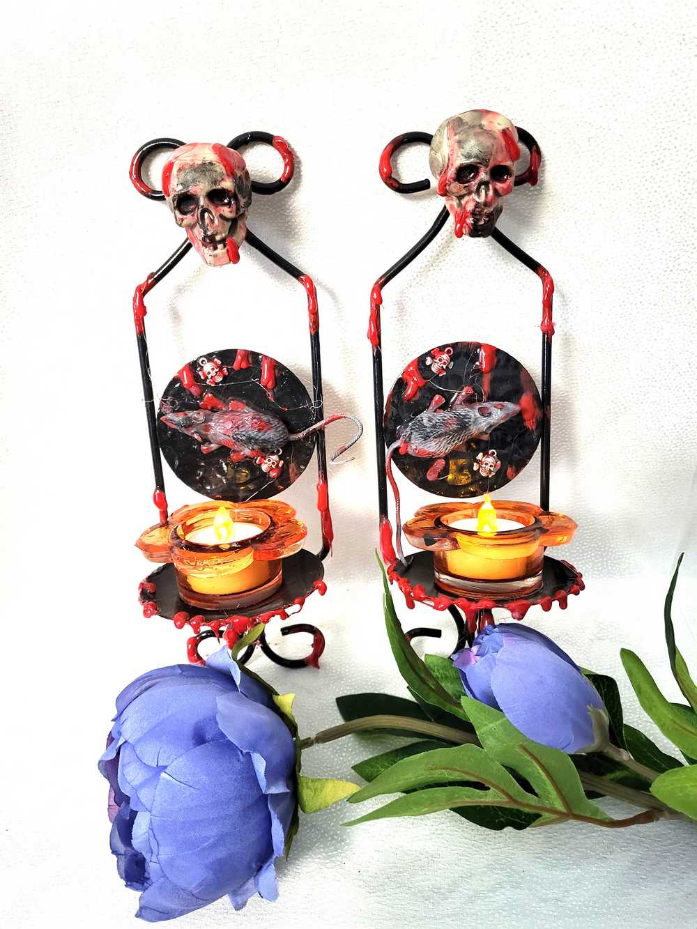 Wall Mounted Battery Candle Holder with Bloody RATS & SKULLS