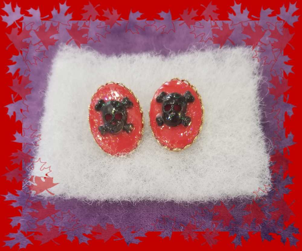 Red Porcelain Pierced Earrings with Black Skull & Bones