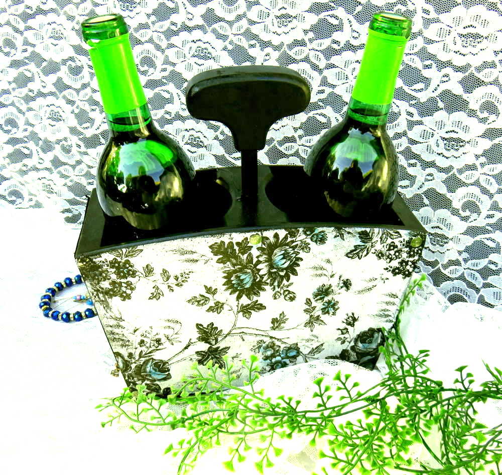 Double Wooden Wine Box, Carrier, Holds 2-750ml Bottles, Has a Skull Wearing a Cowboy Hat