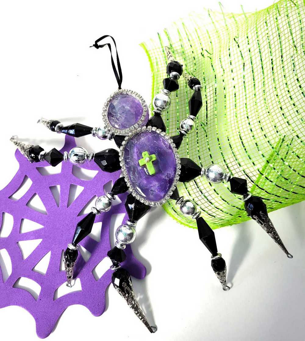 Large Beaded Spider with Glass Body and Skull Charm