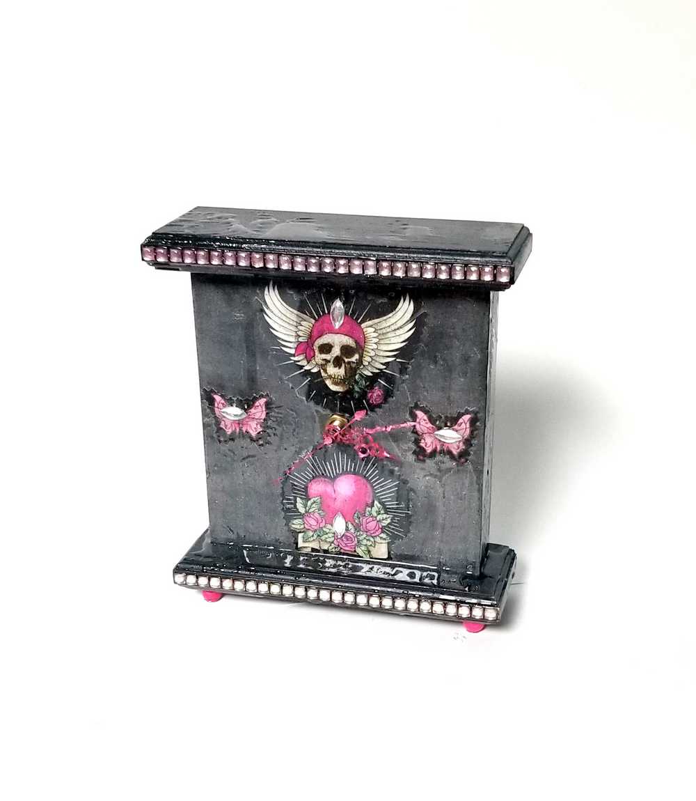 Black and Pink Mantel Clock with Fabric Skull with Wings