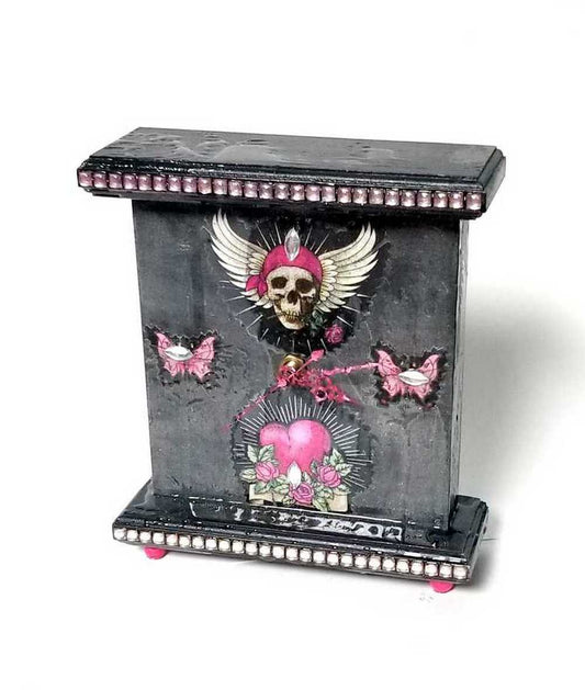 Black and Pink Mantel Clock with Fabric Skull with Wings