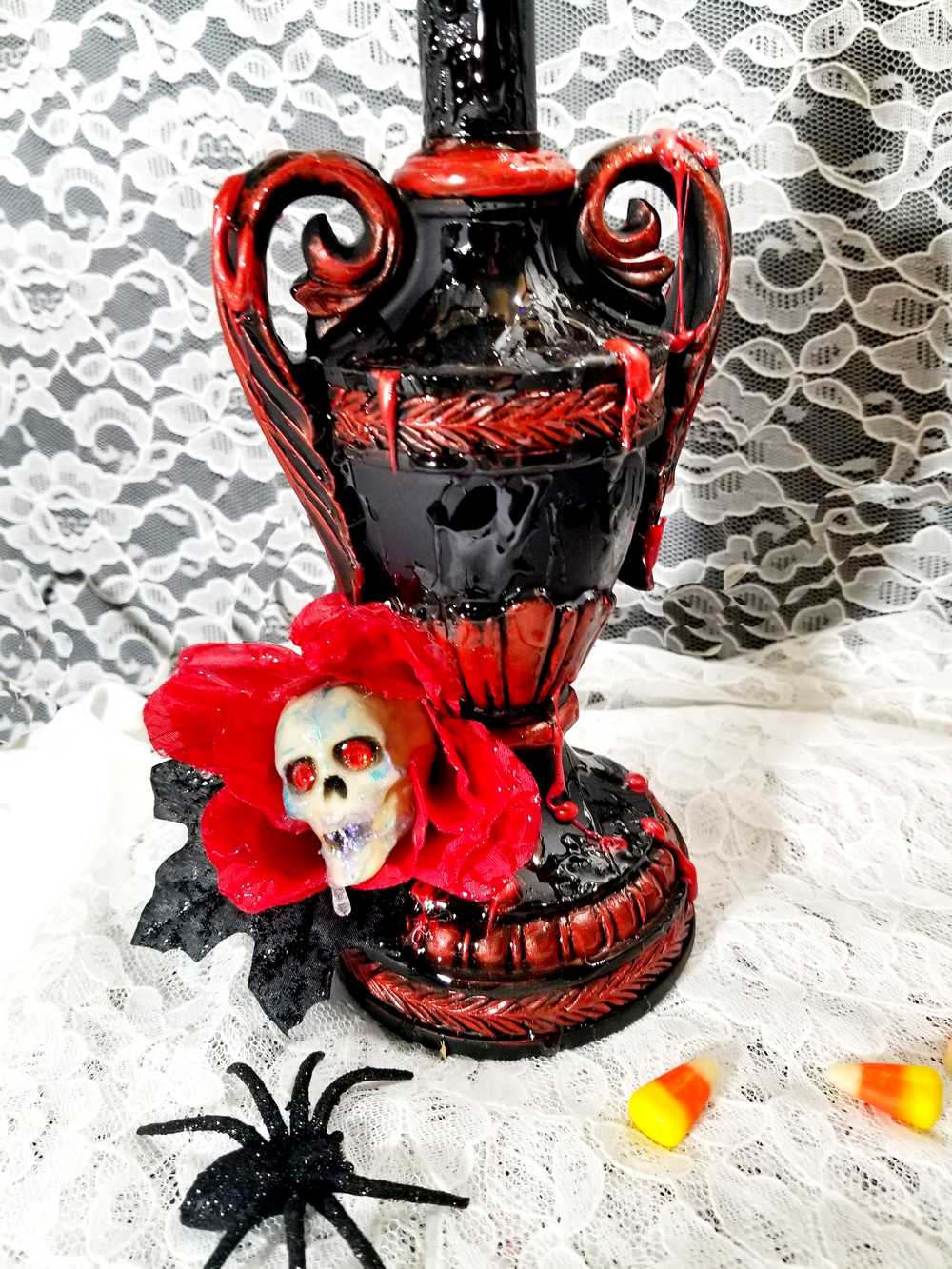 2 Lamps with Fake Blood Splattered on Lamp Shade, Skull Head in a Red Rose