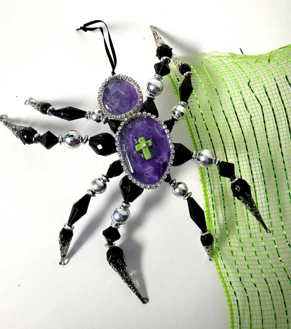 Large Beaded Spider with Glass Body and Skull Charm