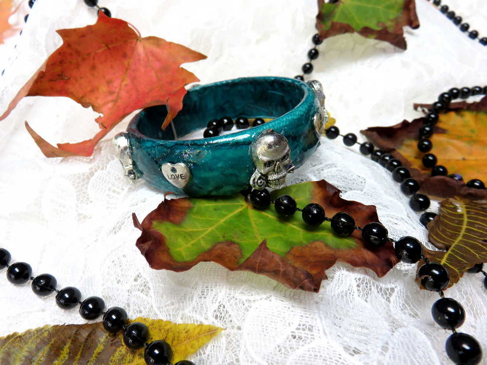 Dark Teal Bangle with Skulls and Hearts