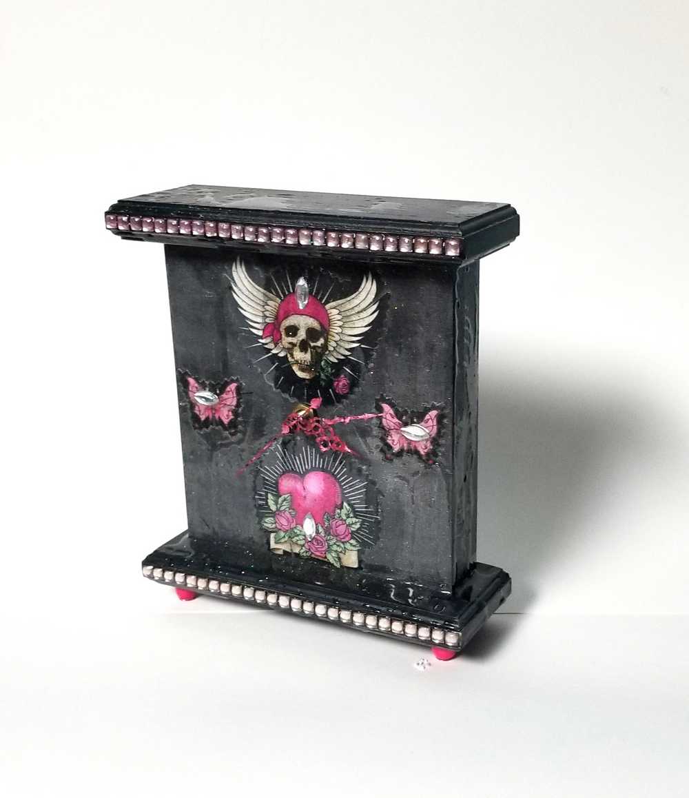 Black and Pink Mantel Clock with Fabric Skull with Wings