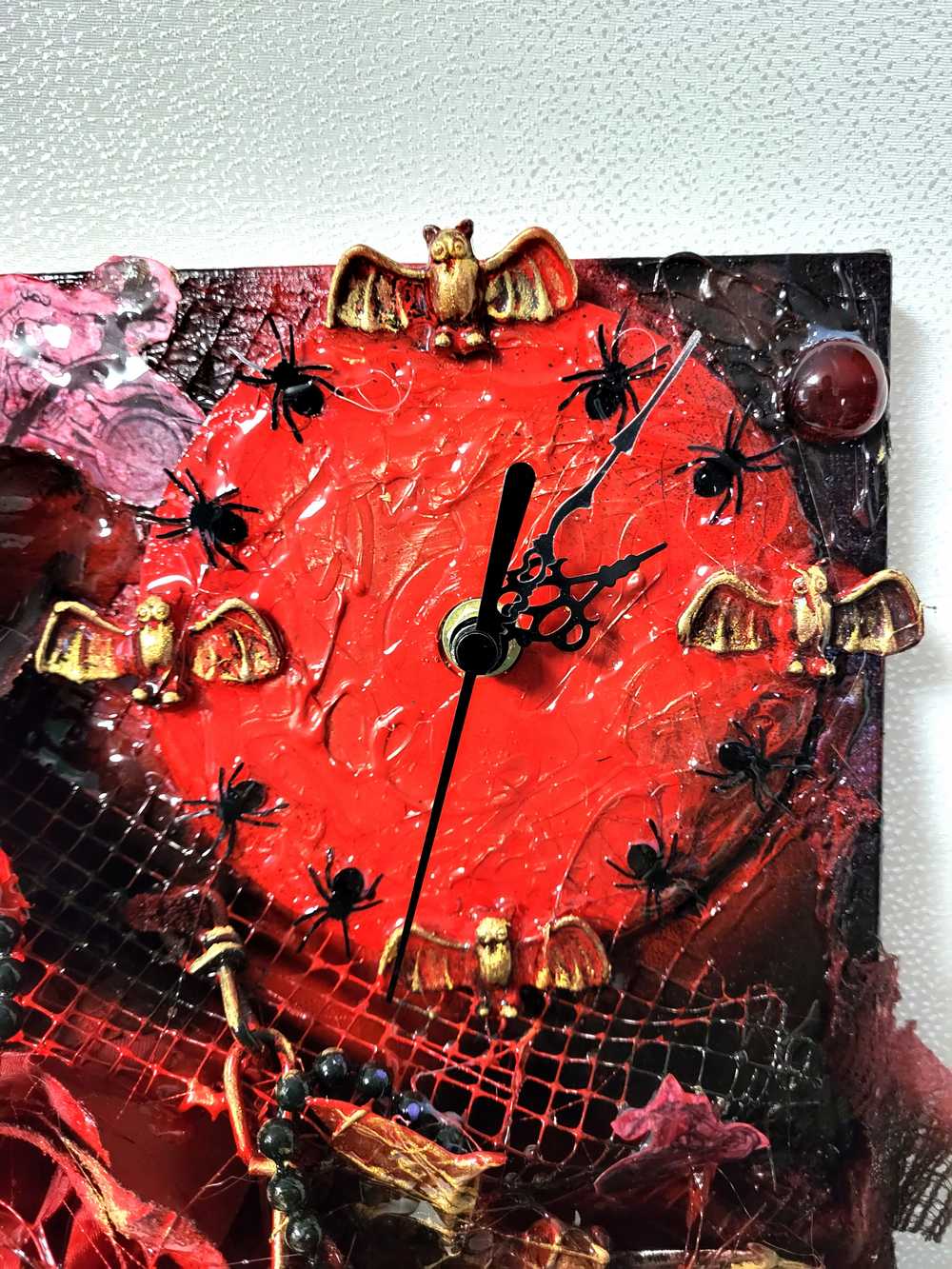 16 x 20 inch Canvas Art with Skulls and Clock