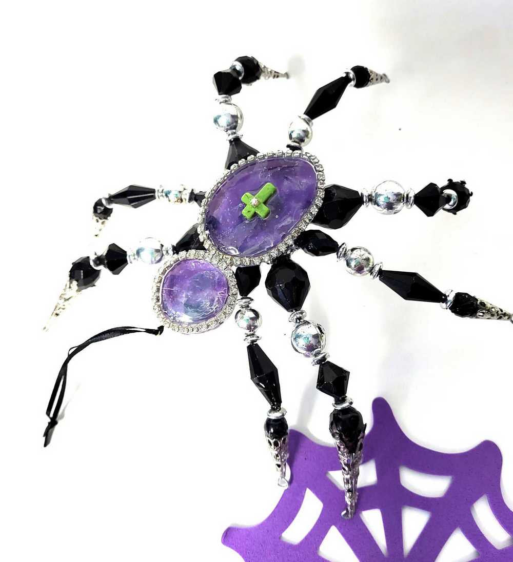 Large Beaded Spider with Glass Body and Skull Charm